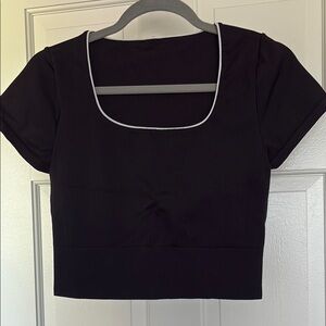 Athleta Women’s Cropped Workout Top - size medium